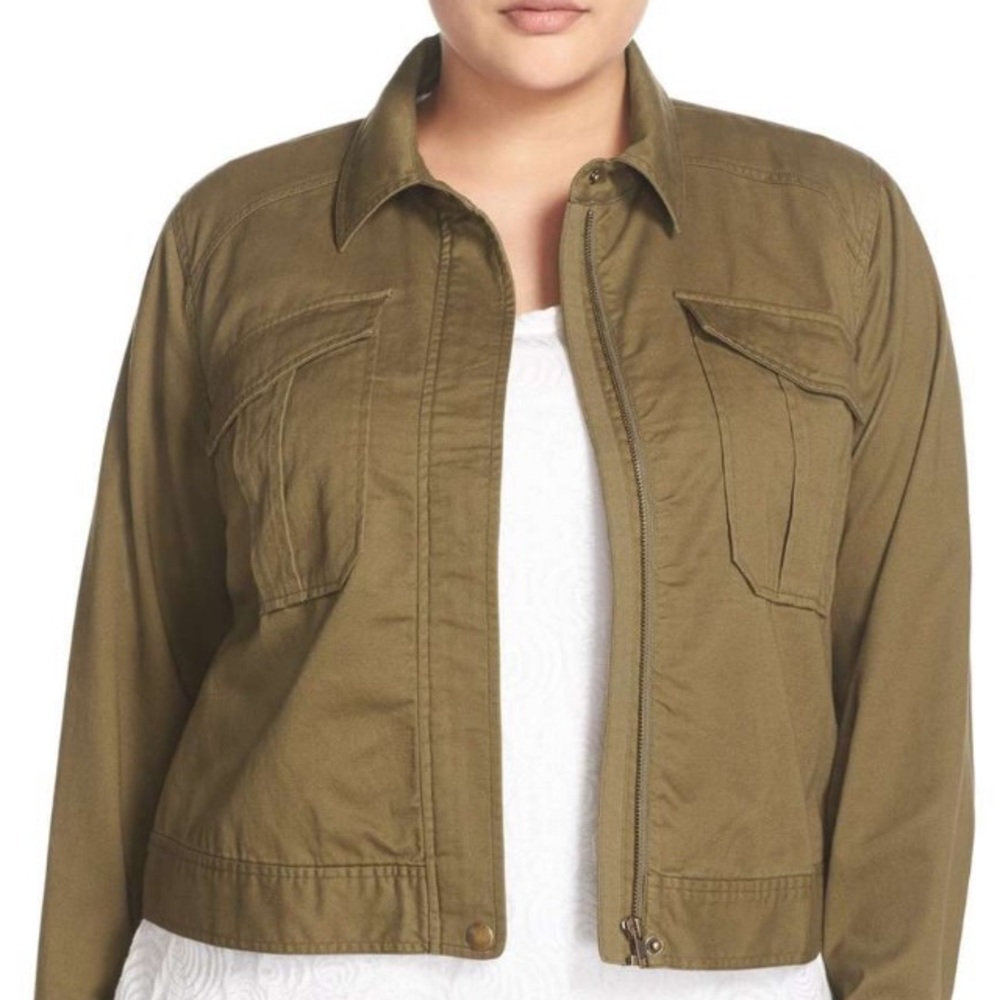 NWT Crop utility jacket